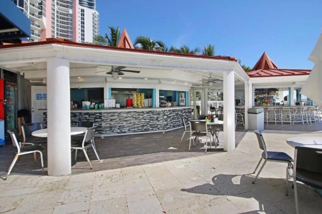 Alojamiento Con Balcon Hacia La Playa 115 Маями Бийч Екстериор снимка